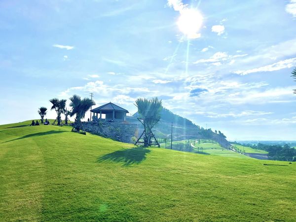 Golf course design and construction