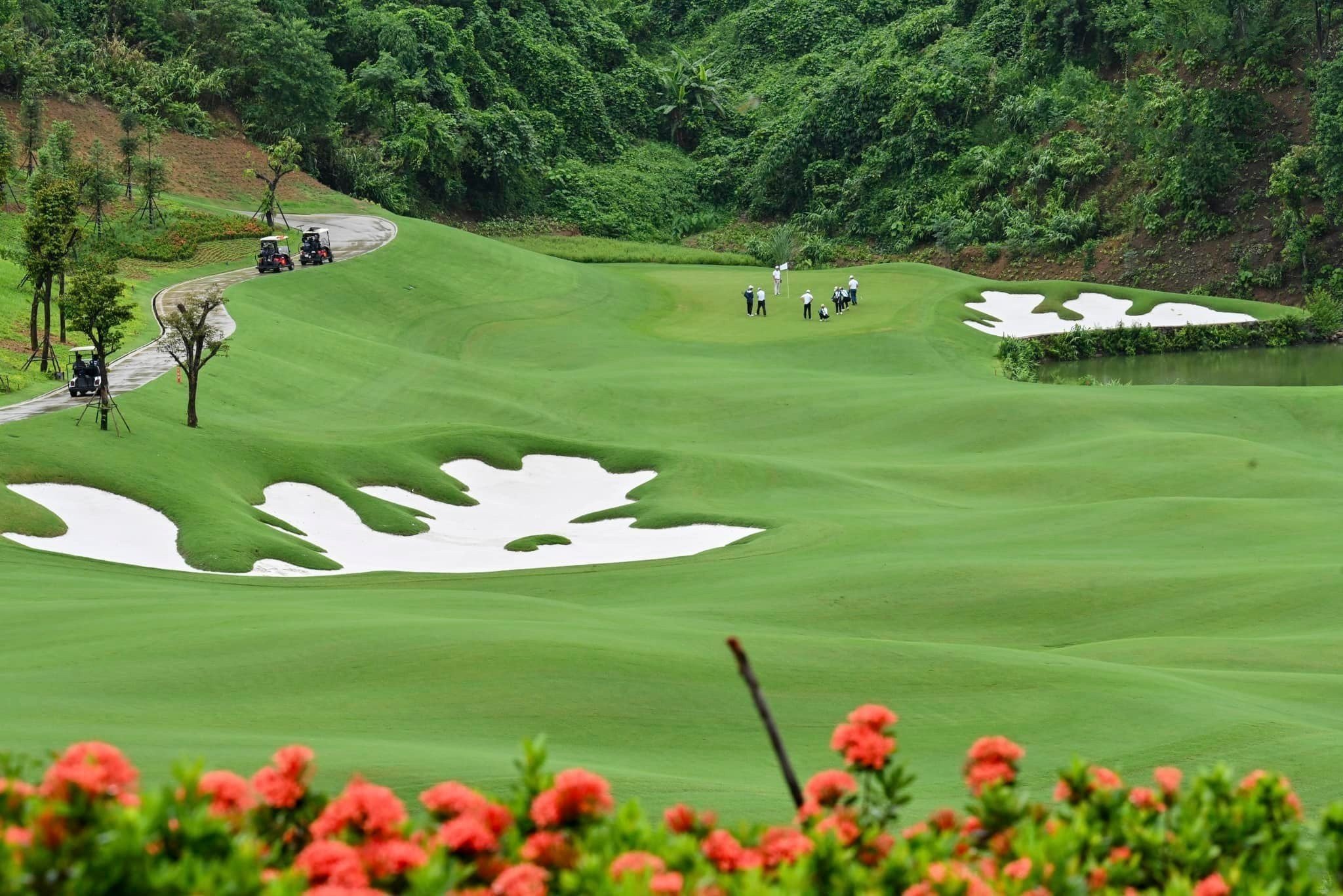 Sapa Grand Golf Course