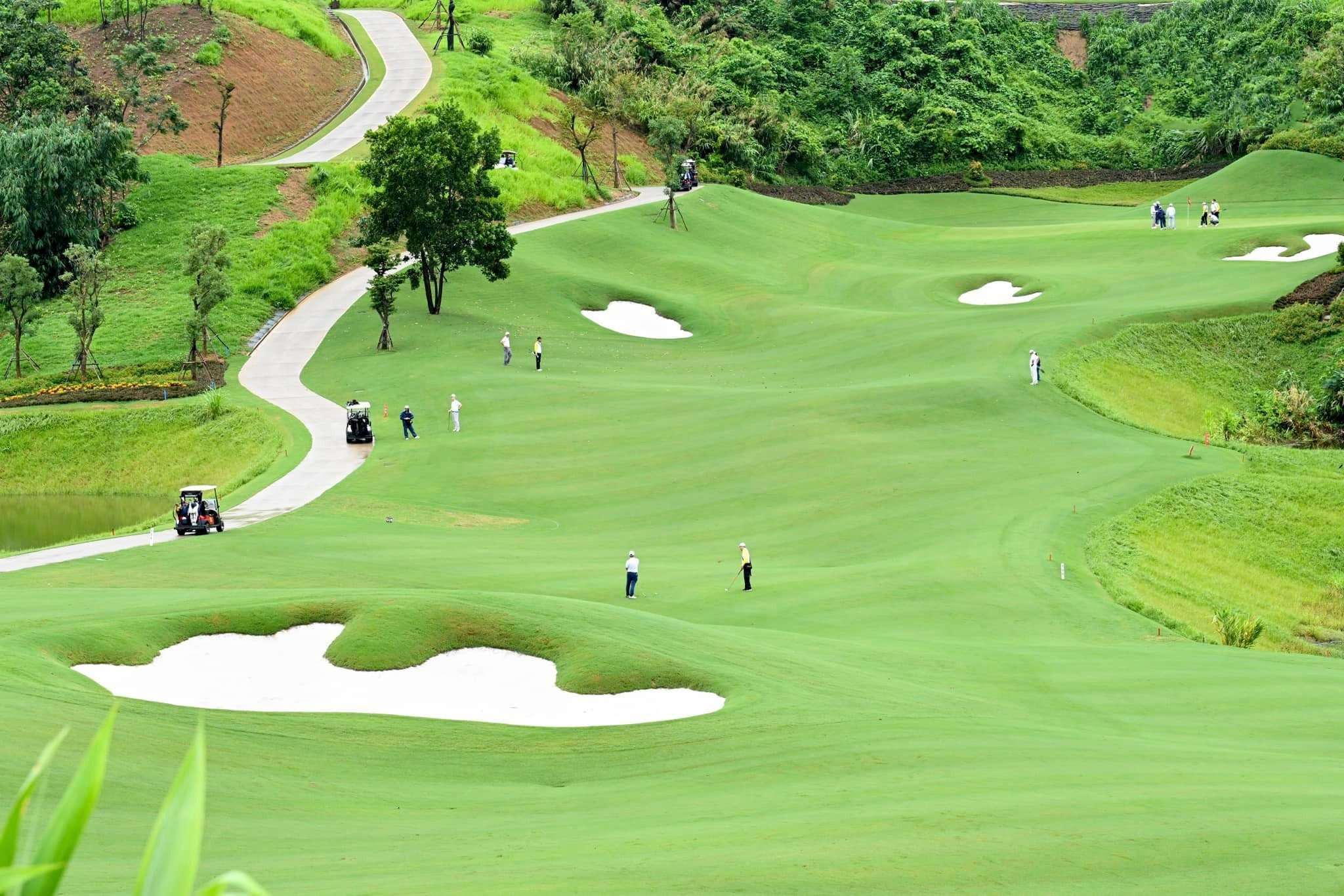 Sapa Grand Golf Course