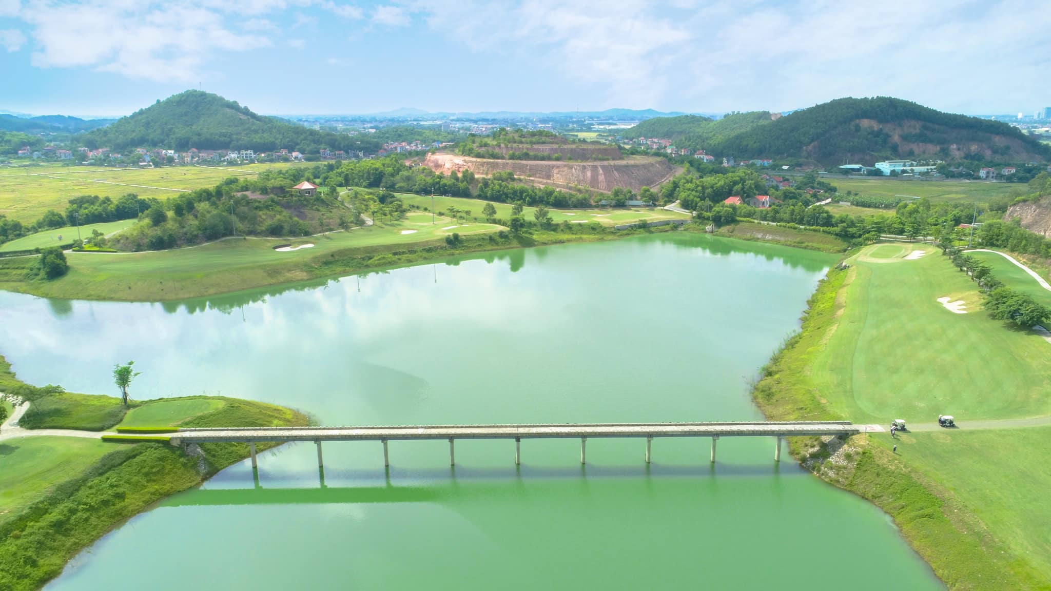 Amber Hill Golf Resort