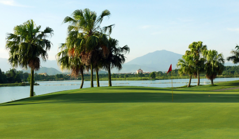 헤론 호수 골프장